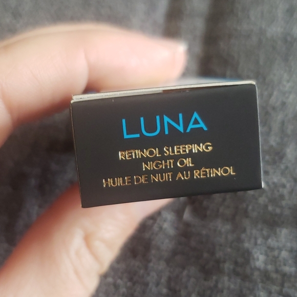 Sunday Riley Luna Retinol Sleeping Night Oil 5ml - Picture 4 of 7